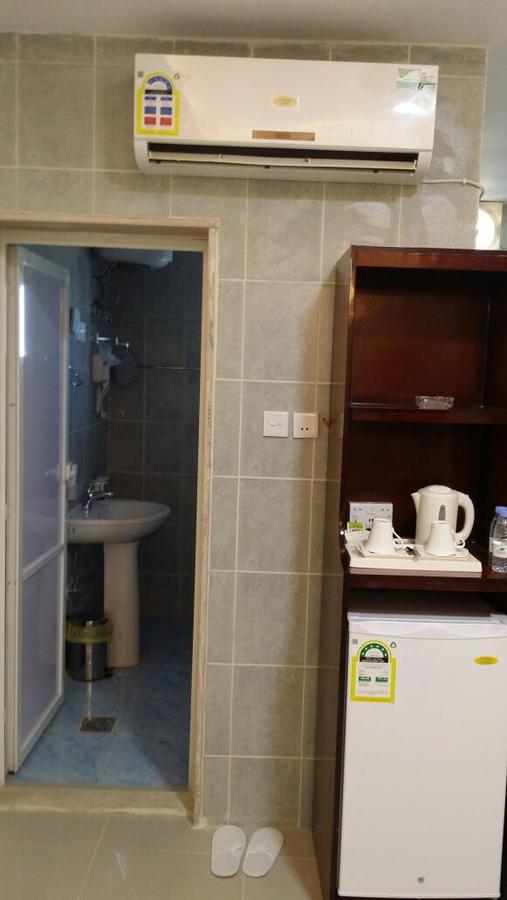 Hayat Al Qurayyat Hotel-Apartments Эль-Курайят Экстерьер фото