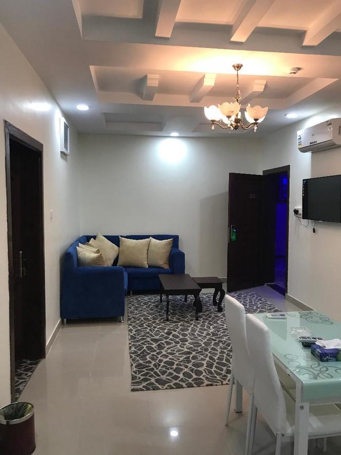 Hayat Al Qurayyat Hotel-Apartments Эль-Курайят Экстерьер фото